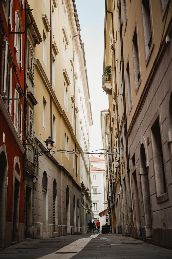 的里雅斯特Monolocale Marino In Centro Storico公寓 外观 照片
